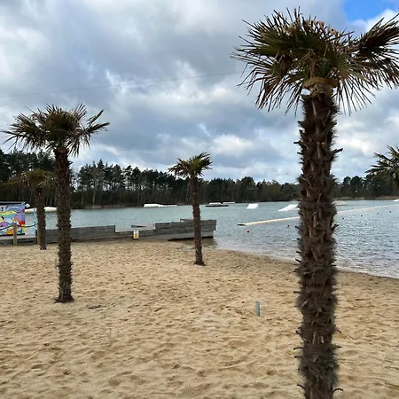 Modernes Privathaus Am See Mit Highspeed-internet