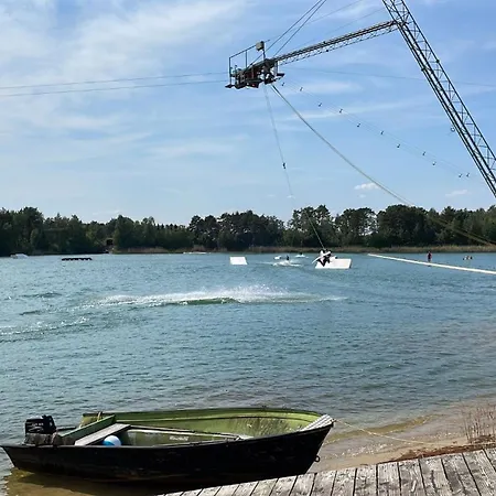 Modernes Privathaus Am See Mit Highspeed-internet *